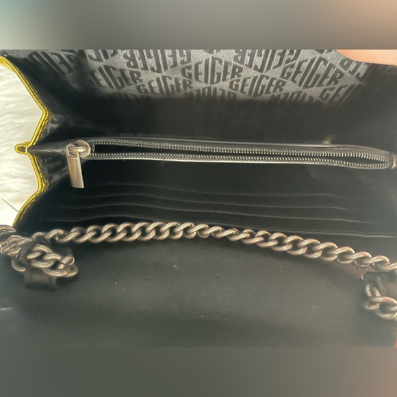 New! Kurt Geiger Rainbow Striped Crossbody Bag - Picture 9 of 9